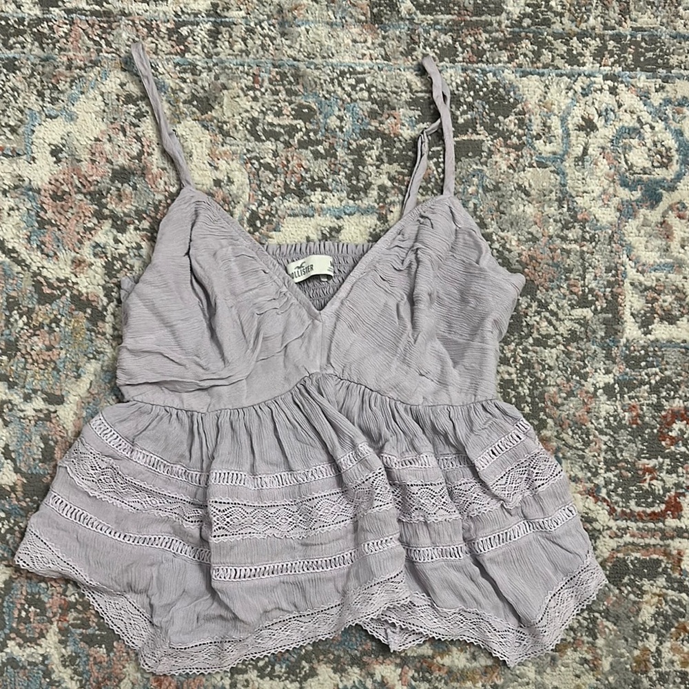Hollister Lavender Lace Trim Crop Top